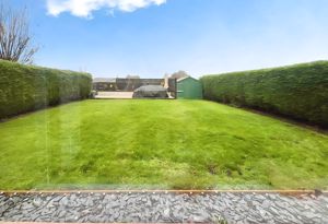 Photo 30- click for photo gallery